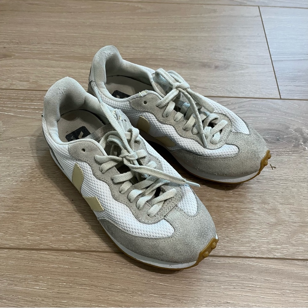 Veja Beige White Mesh Suede Sneakers